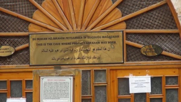 Urfa'da türbeler ziyarete kapatıldı