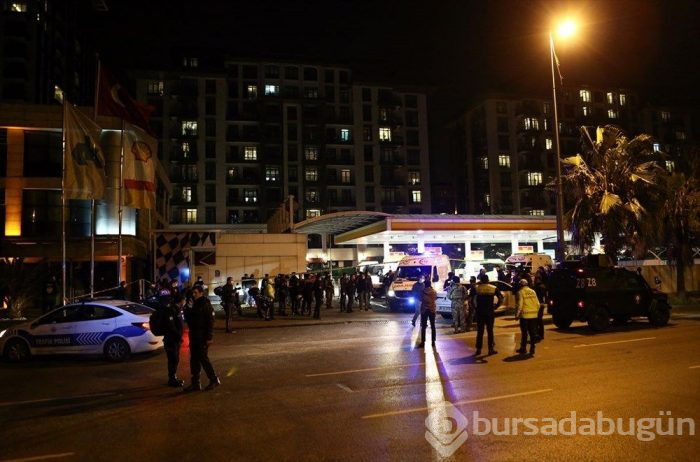 Beyoğlu'nda polise ateş açan saldırgan yakalandı