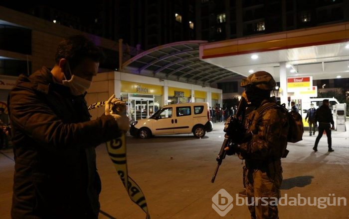Beyoğlu'nda polise ateş açan saldırgan yakalandı