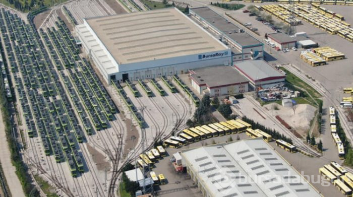 Bursa'da binlerce otobüs ve metro vagonu park halinde görüntülendi