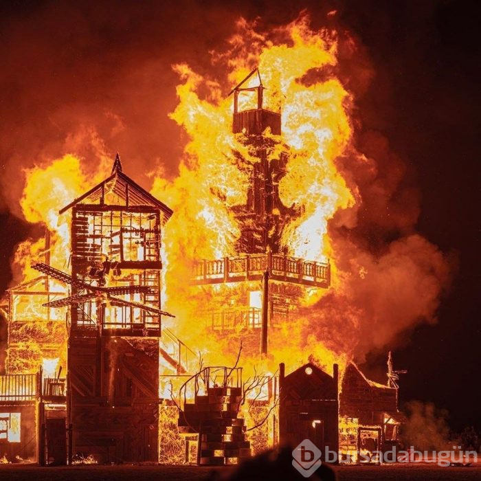 Bu yıl Burning Man Festivali online olacak