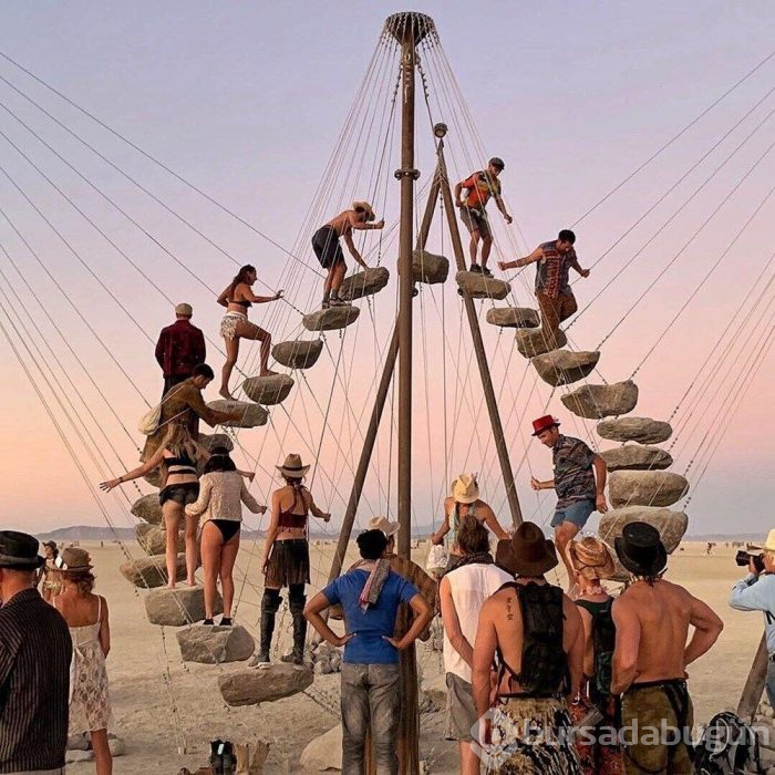 Bu yıl Burning Man Festivali online olacak