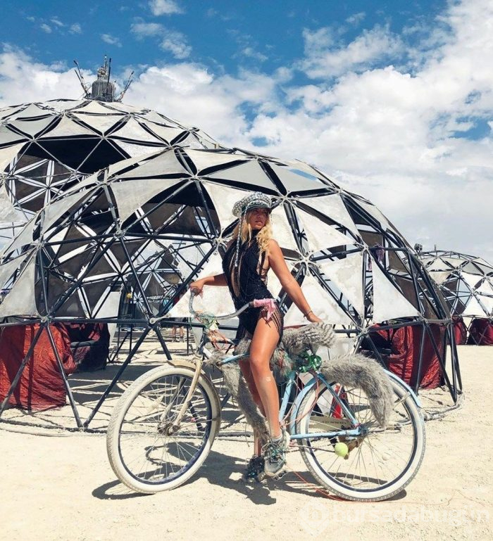 Bu yıl Burning Man Festivali online olacak