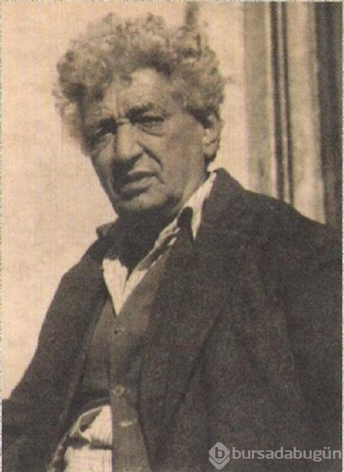 Bugün, Orhan Veli Kanık'ın 106. doğum günü