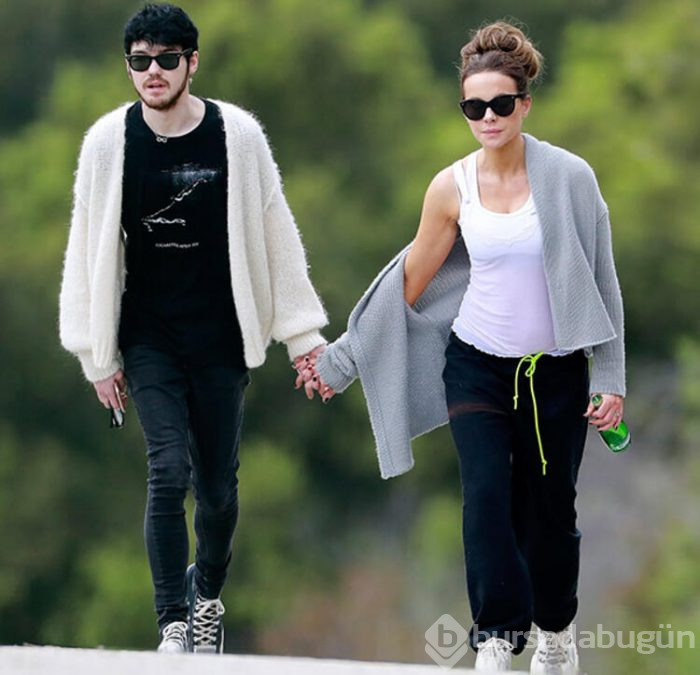 Kate Beckinsale ve küçük sevgilisi el ele