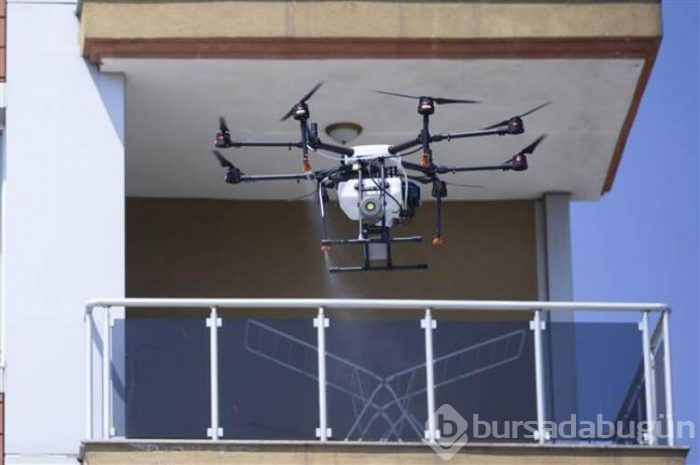Drone ile havadan da dezenfekte ediliyor