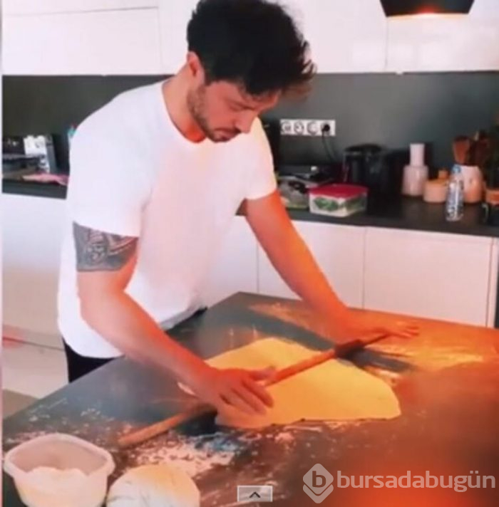 Murat Boz lahmacun yaptı! 