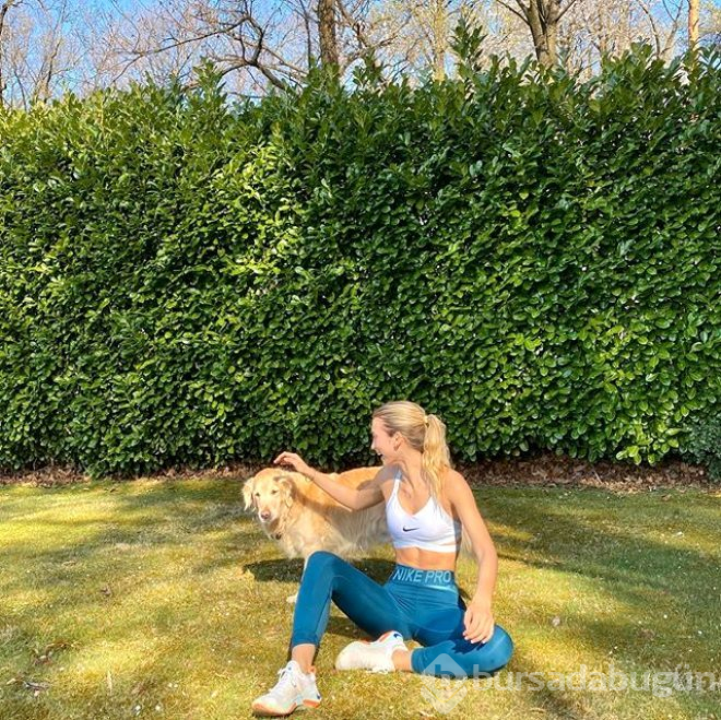 Ünlü model Anna Modler'in köpek sevgisi, yıldız futbolcuyla aşkını ortaya çıkardı