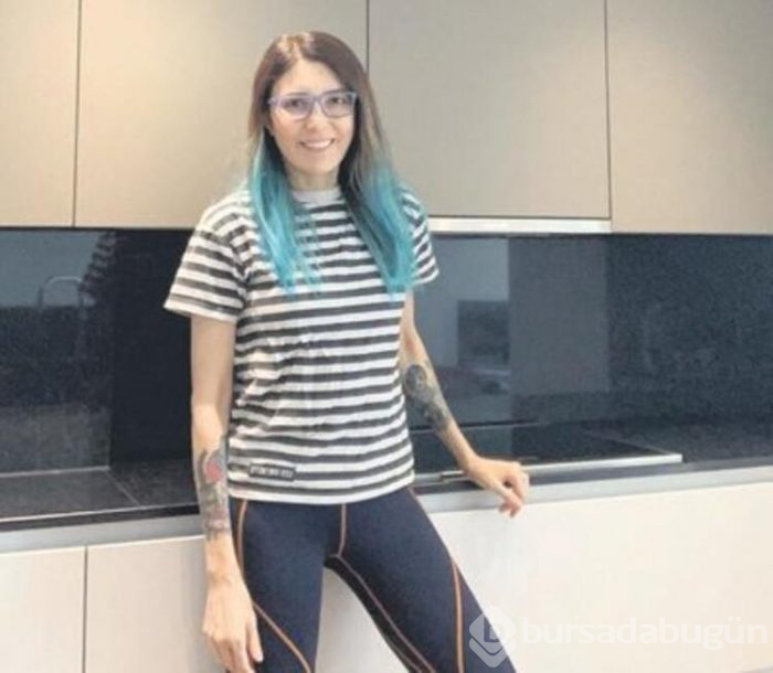 Ünlü modacı Deniz Berdan Londra'dan bildirdi