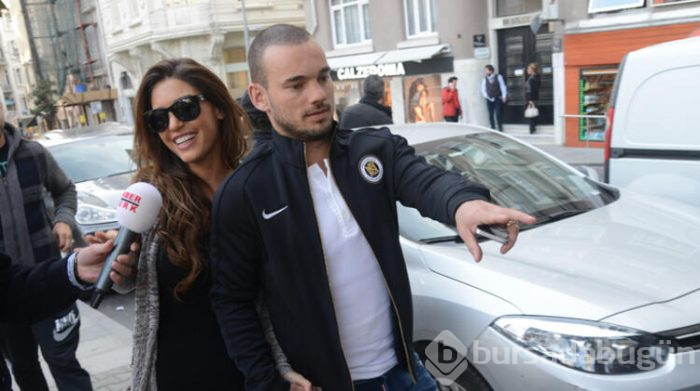 Yolanthe Cabau, karantinada sosyal medyaya sardı