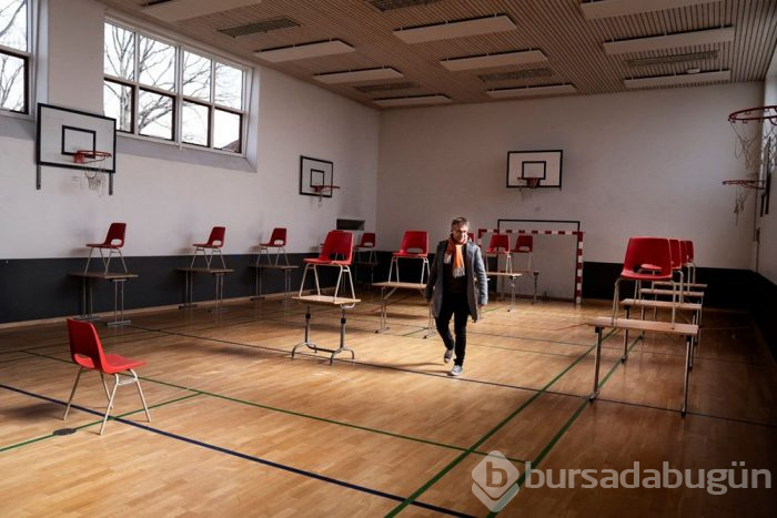 Danimarka okulları açan ilk Avrupa ülkesi oldu