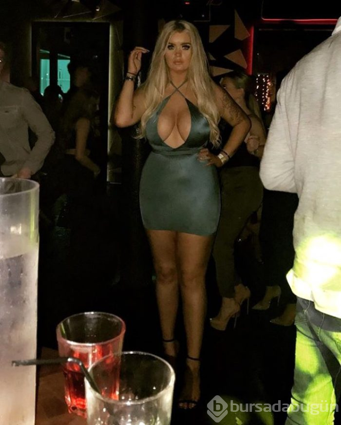 Çıplak fotoğraflarıyla paraya para demiyor