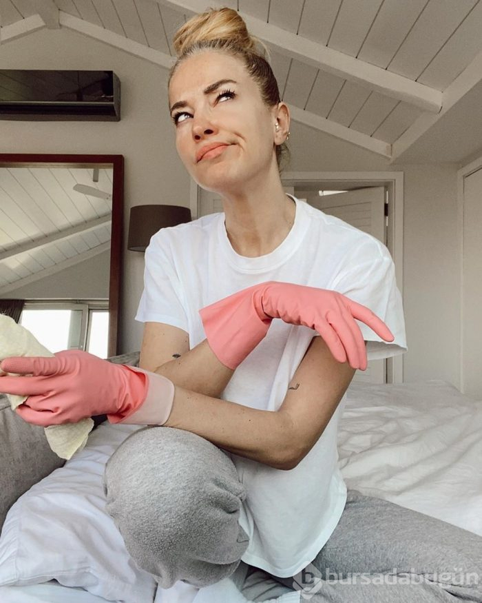 Burcu Esmersoy karantinada neler yapıyor?