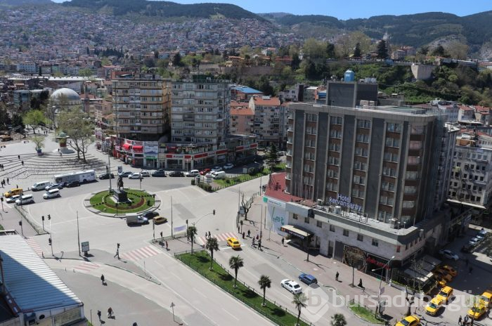Bursa'da "evde kal" çağrısına büyük oranda uyuyor	