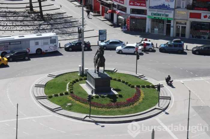 Bursa'da "evde kal" çağrısına büyük oranda uyuyor	