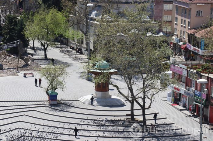 Bursa'da "evde kal" çağrısına büyük oranda uyuyor	