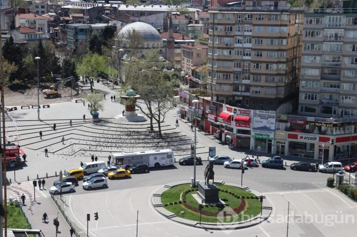 Bursa'da "evde kal" çağrısına büyük oranda uyuyor	