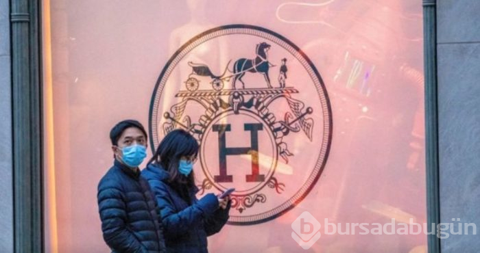 Çin'de alışveriş çılgınlığı: Hermes 2.7 milyon dolar ciro yaptı!