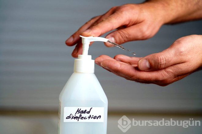Tanesini 50 TL'ye aldığı el dezenfektanını 860 TL'ye sattı!