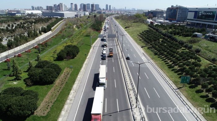 Trafik denetimi yüzünden kilometrelerce kuyruk oluştu