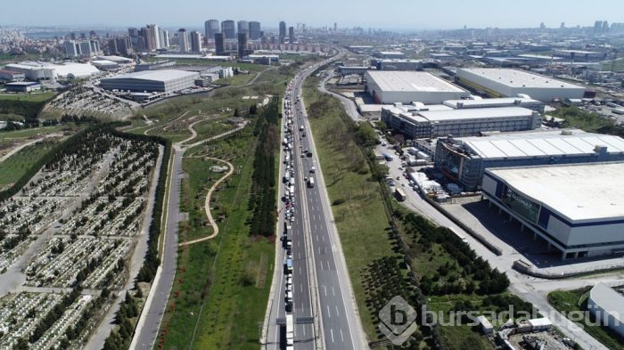 Trafik denetimi yüzünden kilometrelerce kuyruk oluştu