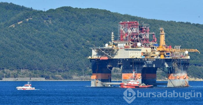 Çanakkale Boğazı'ndan bir dev geçiyor!