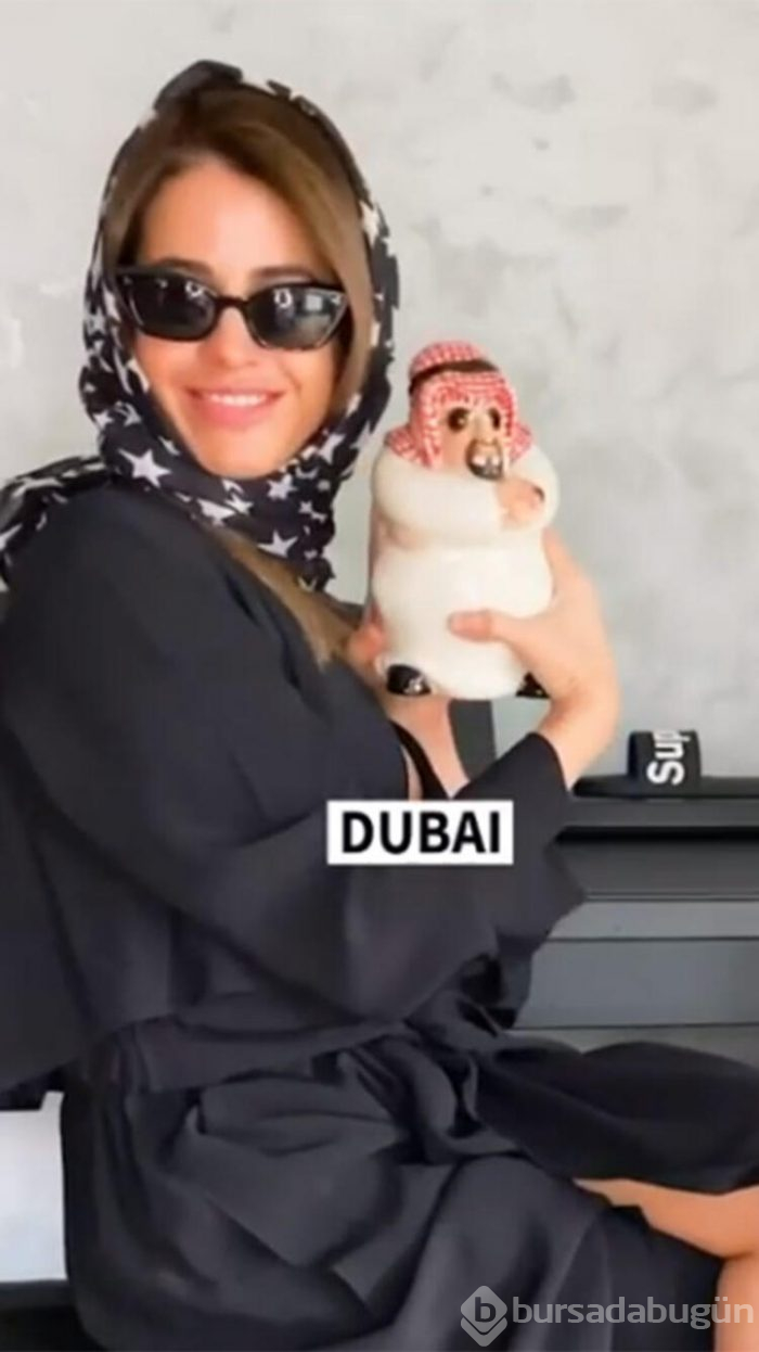 Büşra Pekin'den oturduğu yerden dünya turu