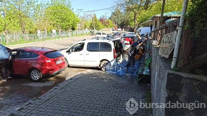 Uludağ'da uzun kuyruklar oluştu 