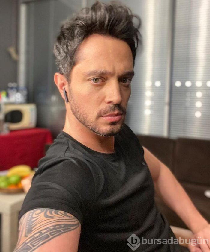 Murat Boz sosyal medyada şov yaptı