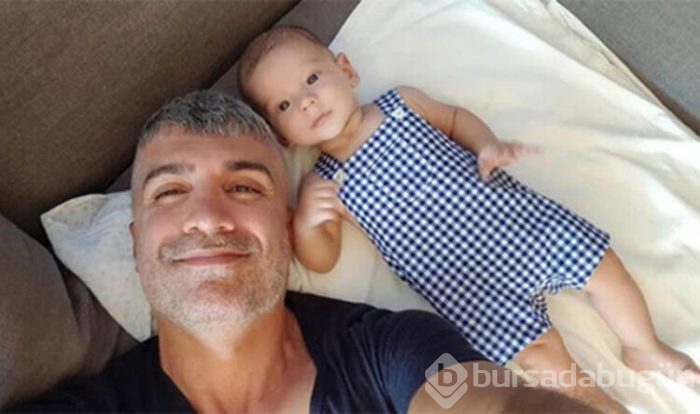 Özcan Deniz evini set olarak kullanıyor