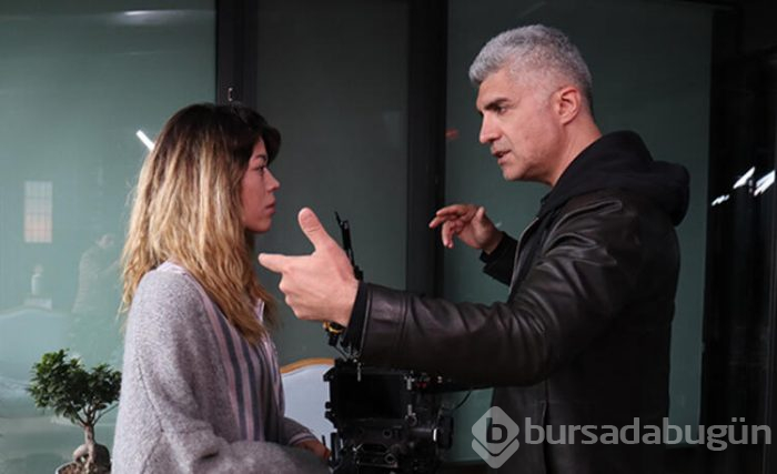 Özcan Deniz evini set olarak kullanıyor