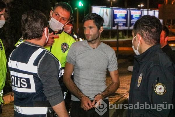 Lastiği olmayan araçla 15 kilometre kaçtı!