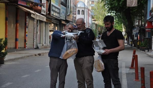 Ekmek servisi drone ile yapılıyor