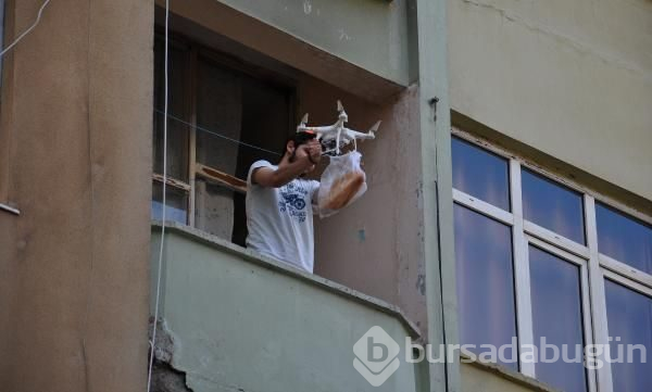 Ekmek servisi drone ile yapılıyor