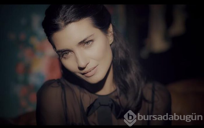 Tuba Büyüküstün evde sıkılanlara sitem etti