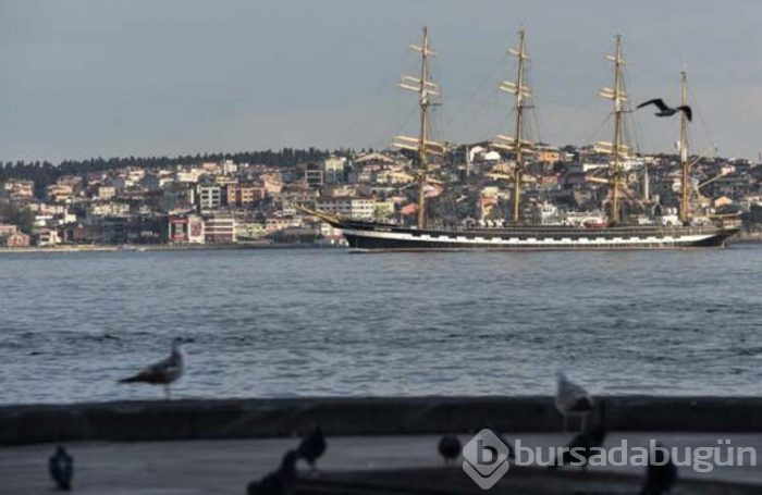 İstanbul Boğazı'ndan böyle geçti