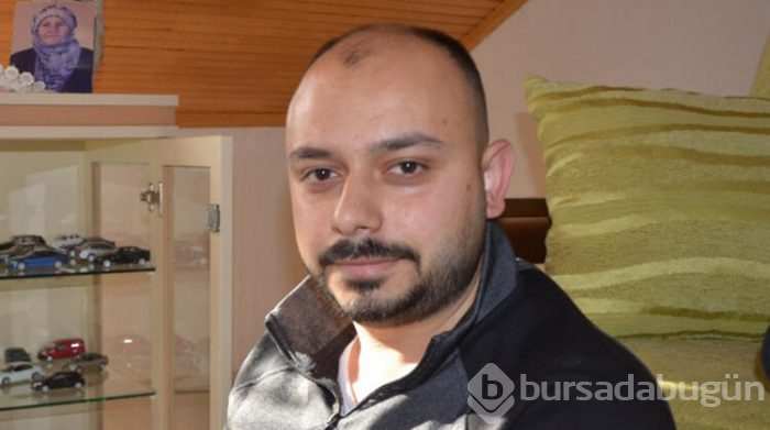 Araba koleksiyonuna servet harcadı 