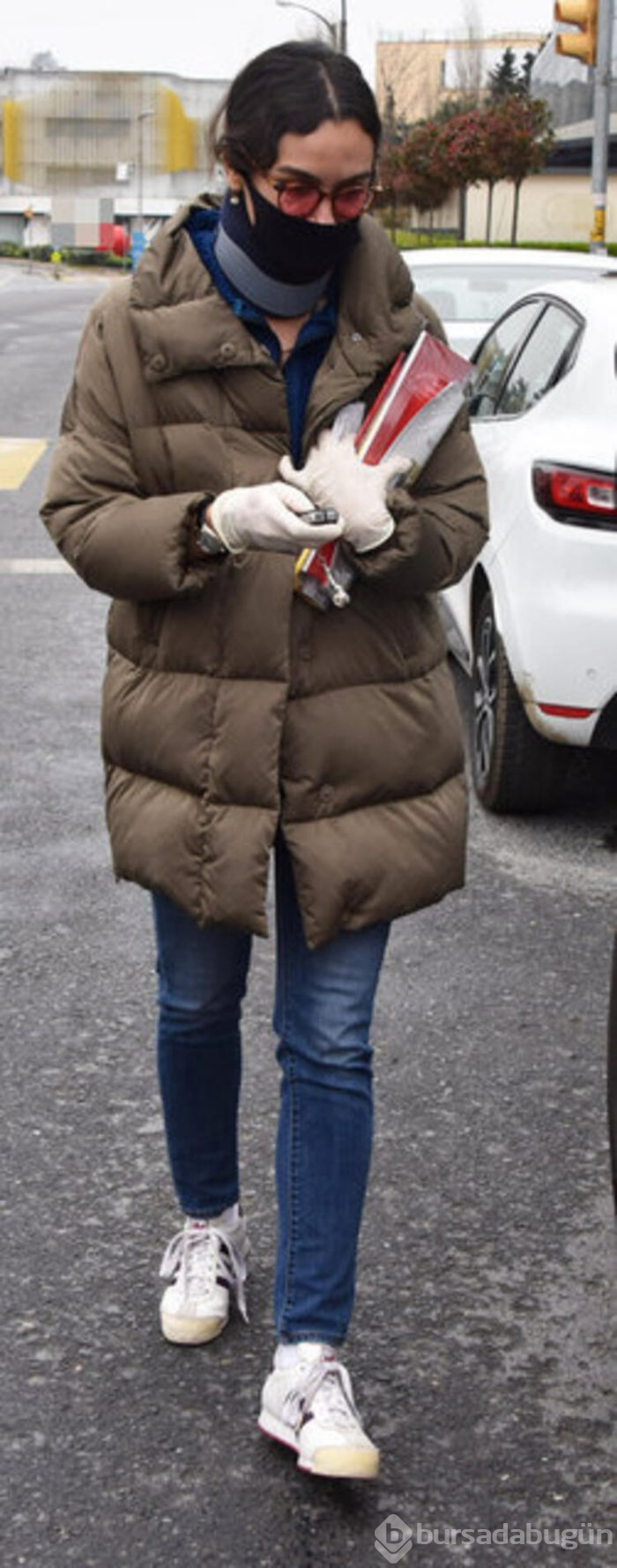 Birce Akalay sevgilisiyle alışverişte