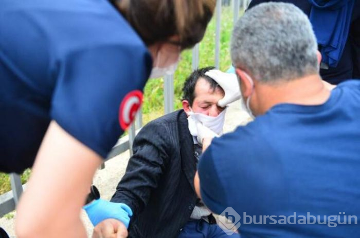Aşırı alkolden, sokağa çıkma yasağında kaldırımda sızdı