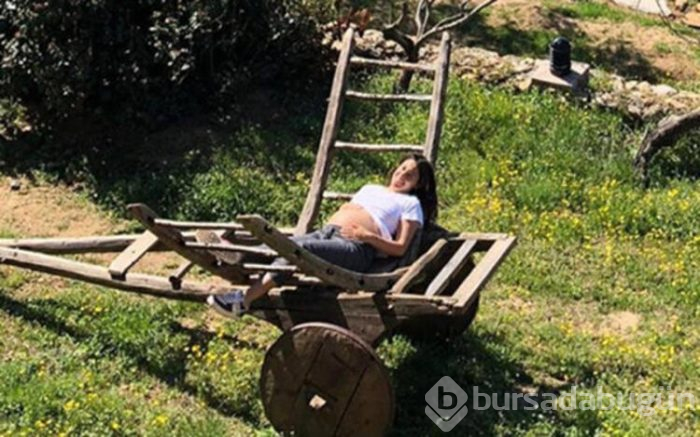 İşte' Cansu Tosun'un bebeği 