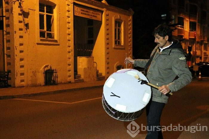 Davulcular mesaiye başladı