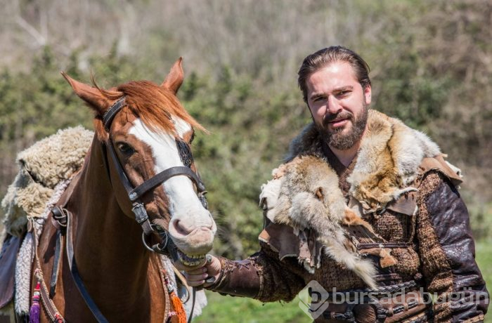 Kuruluş Osman dizisinin son sahnesinde Engin Altan Düzyatan müjdesi