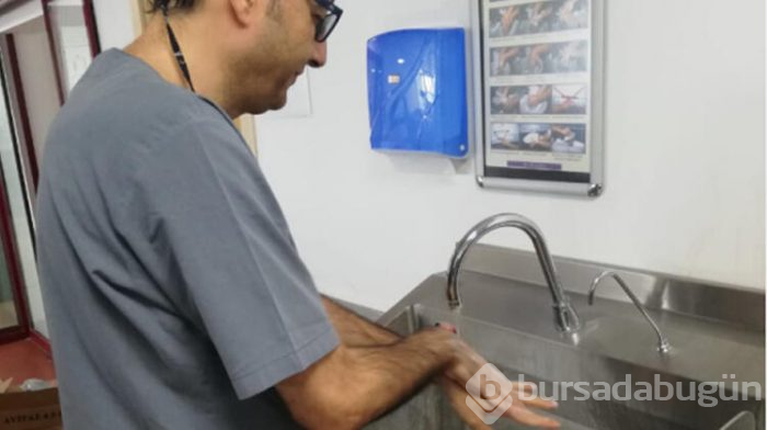 Bilim Kurulu üyesi koronaviüsten korunmak için ne yapıyor?
