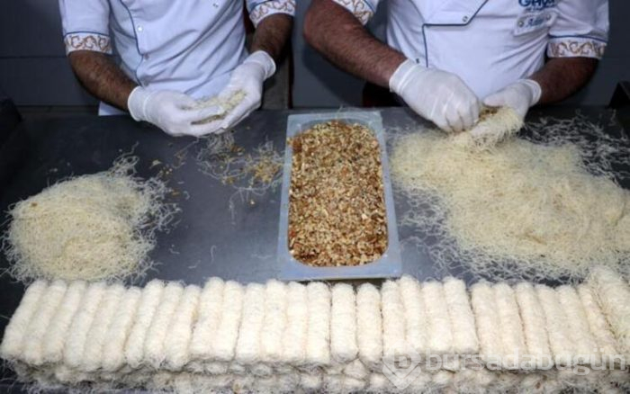 İftar sofralarının vazgeçilmezi kadayıf dolması! 
