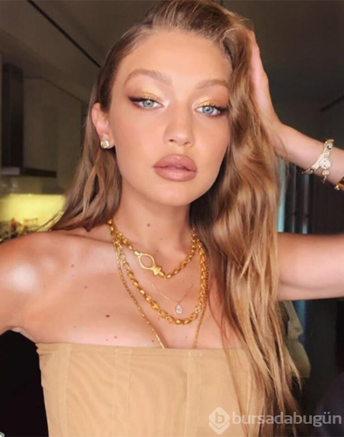 Gigi Hadid dünyanın en çok kazanan 5.modeli! 
