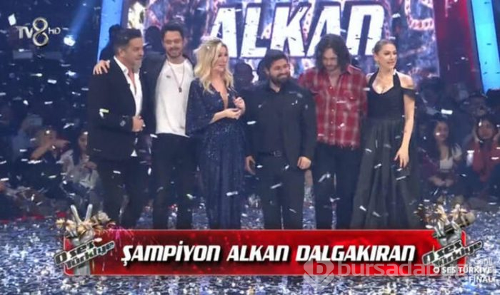 Seda Sayan 25 yaşındaki Alkan Dalgakıran ile aşk mı yaşıyor?