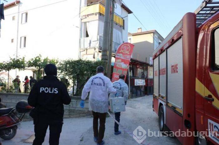 Oğlunun cesedini yakmaya çalışırken yakalandı