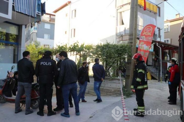 Oğlunun cesedini yakmaya çalışırken yakalandı