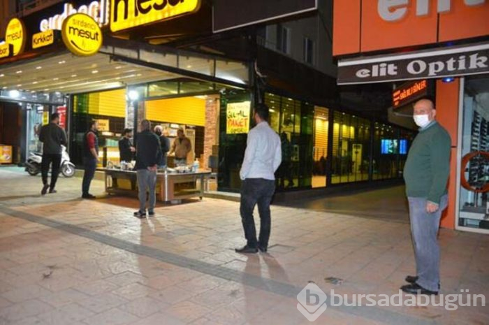 Sokağa çıkma yasağı kalktı! Şırdancılar dolup taştı 