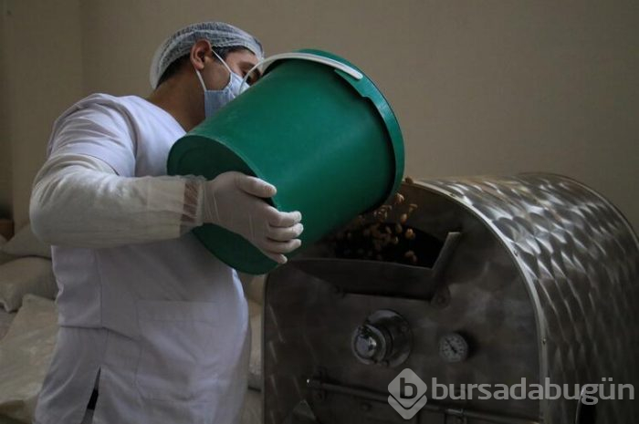 Beyaz altın badem şekerine talep patladı